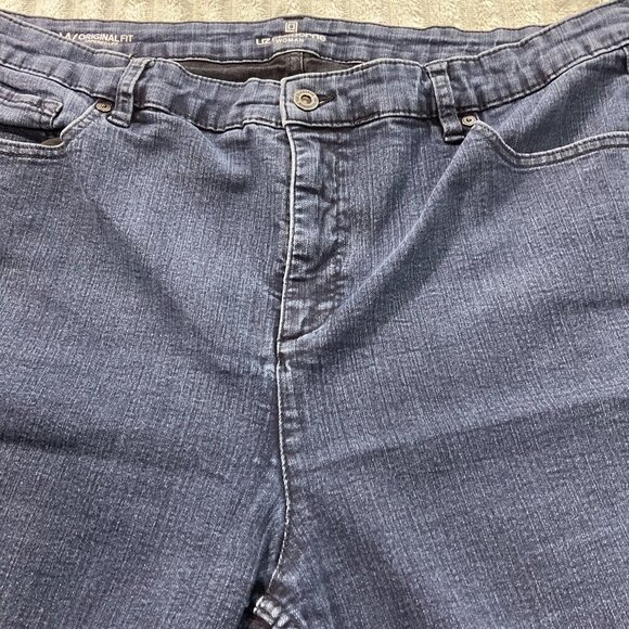 Liz Claiborne‎ Jeans Womens 20W Original Fit Tapered Leg Blue Med Wash Stretch - Picture 9 of 9